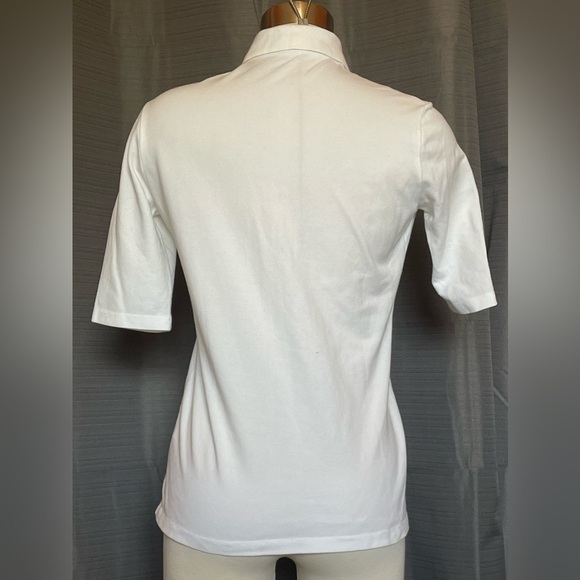 Izod collared shirt with white alligator logo - Picture 2 of 6